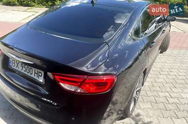Седан Chrysler 200 2014 в 