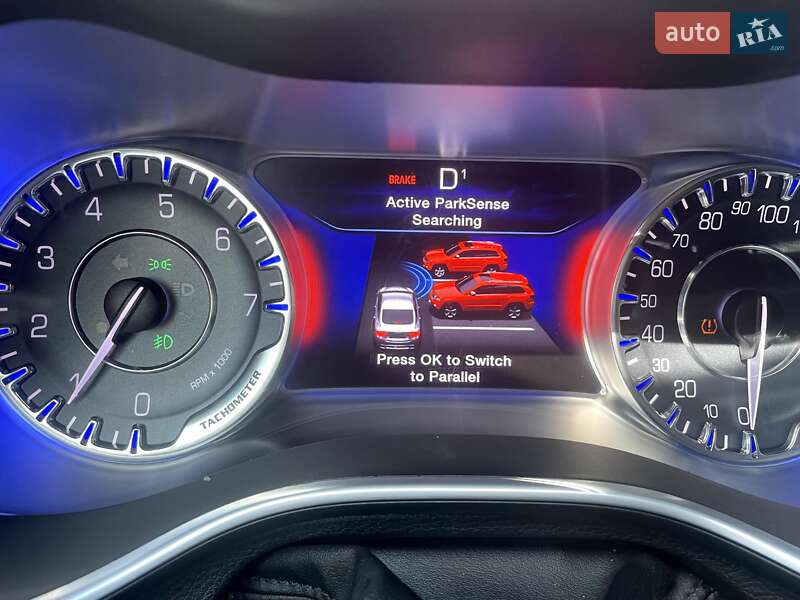 Седан Chrysler 200 2014 в Шепетовке