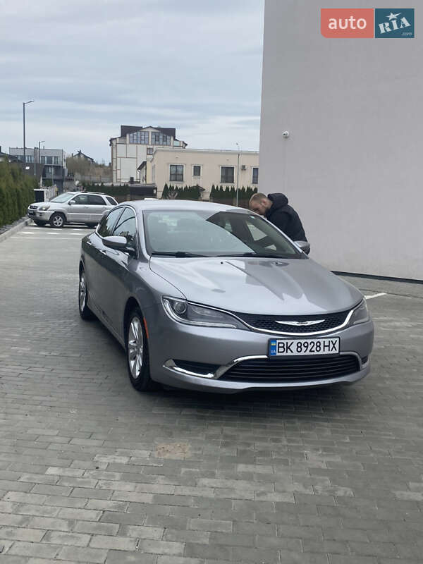 Седан Chrysler 200 2016 в Ровно фото 12 Седан Chrysler 200 2016 в Ровно