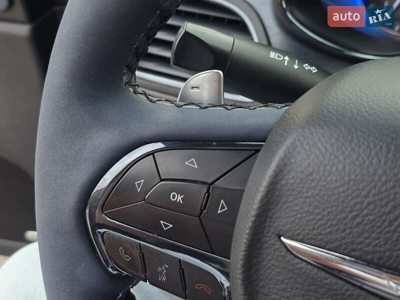 Седан Chrysler 200 2014 в Тернополі