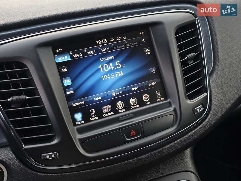 Седан Chrysler 200 2014 в Тернополі