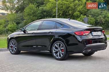 Седан Chrysler 200 2014 в 