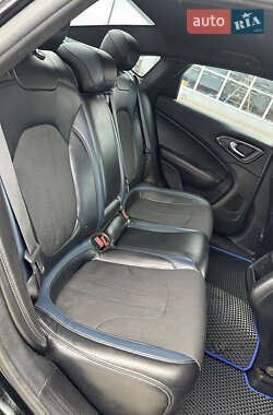 Седан Chrysler 200 2014 в 