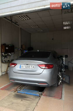 Седан Chrysler 200 2016 в 