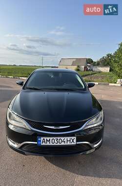 Седан Chrysler 200 2015 в Житомире