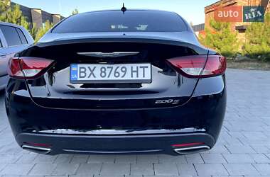 Седан Chrysler 200 2015 в 