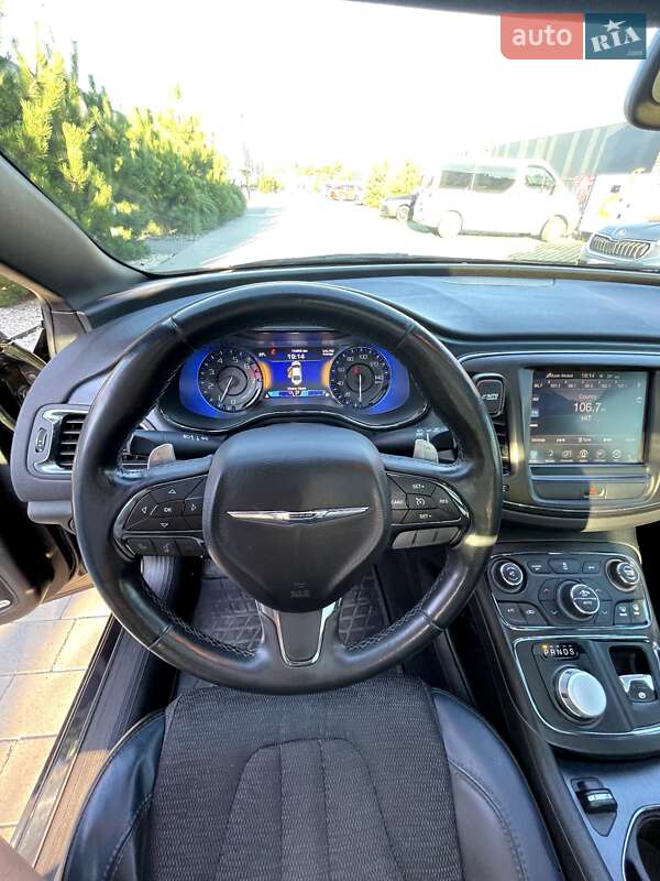 Седан Chrysler 200 2015 в Хмельницькому фото 13 Седан Chrysler 200 2015 в Хмельницькому