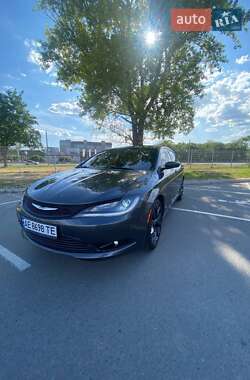 Седан Chrysler 200 2014 в Киеве