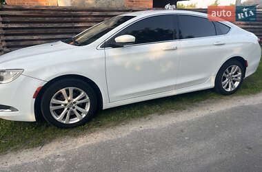 Седан Chrysler 200 2015 в Броварах