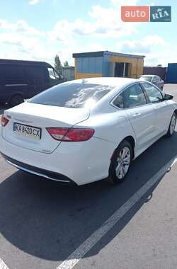 Седан Chrysler 200 2016 в 
