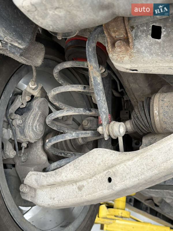 Седан Chrysler 200 2014 в Днепре