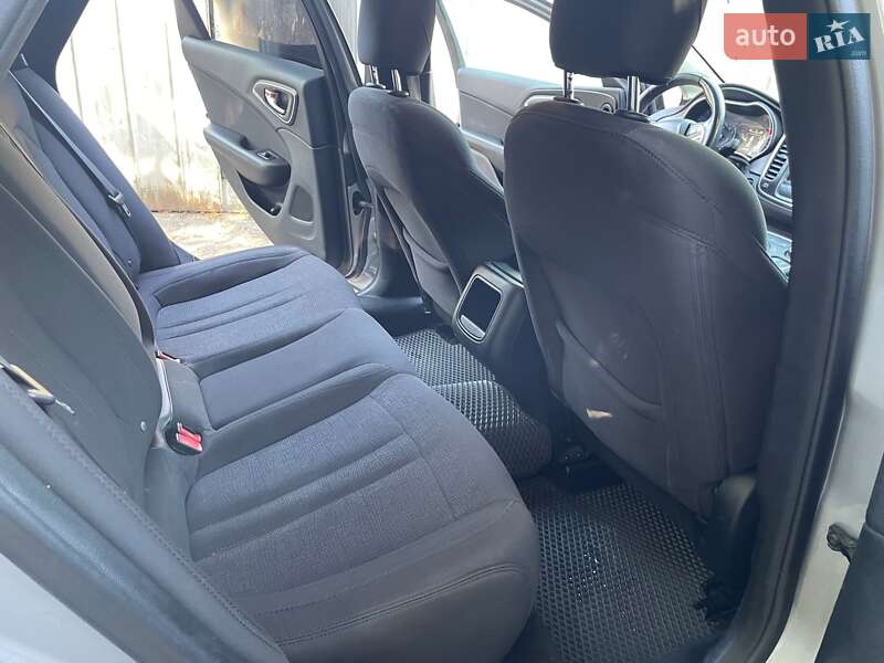 Седан Chrysler 200 2014 в Одессе