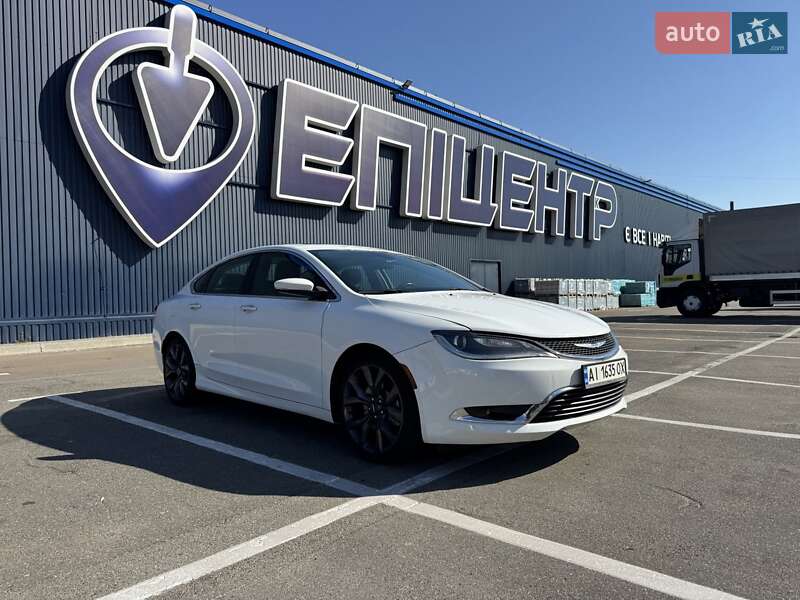 Седан Chrysler 200 2014 в Киеве