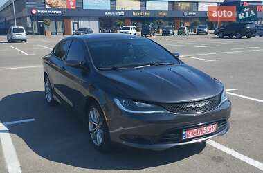 Седан Chrysler 200 2016 в 