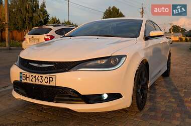Седан Chrysler 200 2015 в Києві