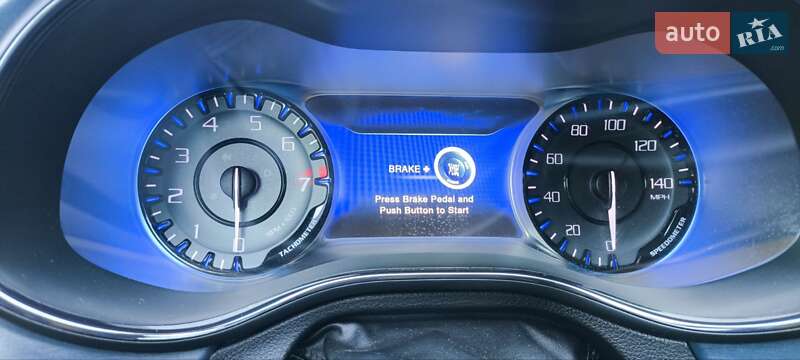 Седан Chrysler 200 2015 в Броварах фото 21 Седан Chrysler 200 2015 в Броварах