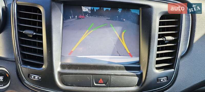 Седан Chrysler 200 2015 в Броварах фото 27 Седан Chrysler 200 2015 в Броварах