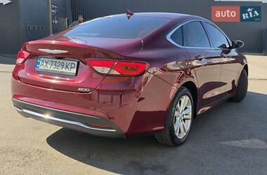 Седан Chrysler 200 2015 в 