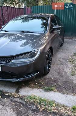Седан Chrysler 200 2015 в 