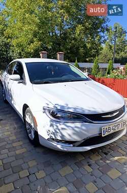 Седан Chrysler 200 2014 в 