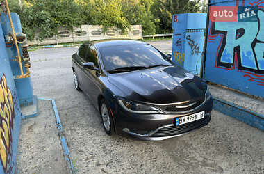 Седан Chrysler 200 2015 в 