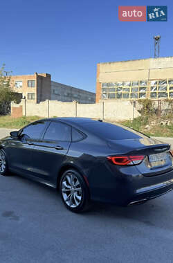 Седан Chrysler 200 2015 в 
