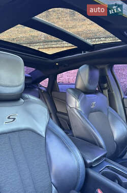 Седан Chrysler 200 2015 в 