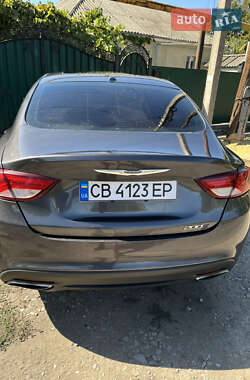 Седан Chrysler 200 2015 в 