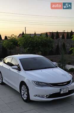Седан Chrysler 200 2014 в 