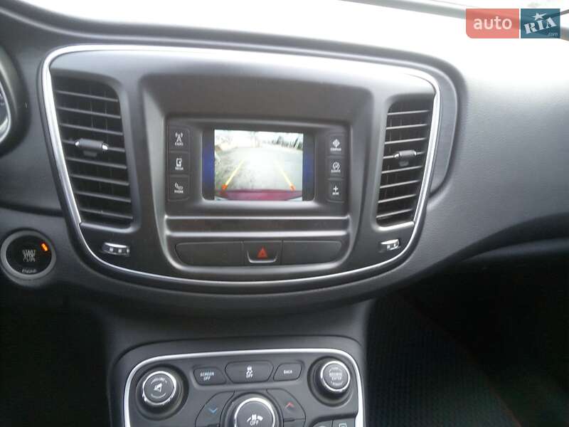 Седан Chrysler 200 2015 в Харькове фото 8 Седан Chrysler 200 2015 в Харькове