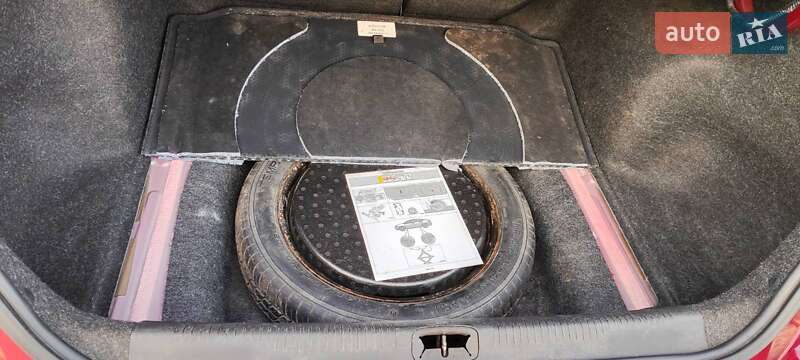 Седан Chrysler 200 2015 в Харькове фото 10 Седан Chrysler 200 2015 в Харькове