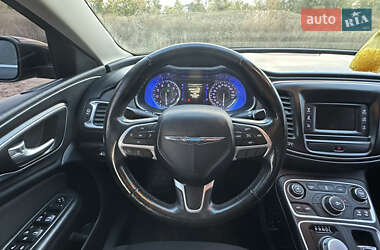 Седан Chrysler 200 2015 в 