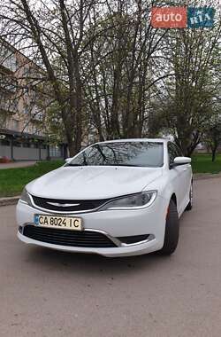 Седан Chrysler 200 2015 в Черкассах