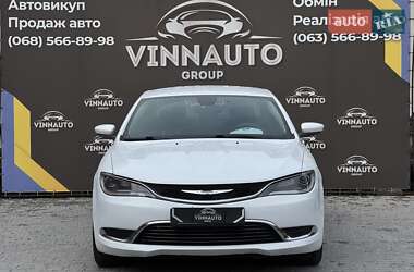 Седан Chrysler 200 2016 в 