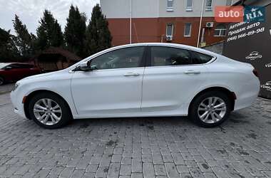 Седан Chrysler 200 2016 в 
