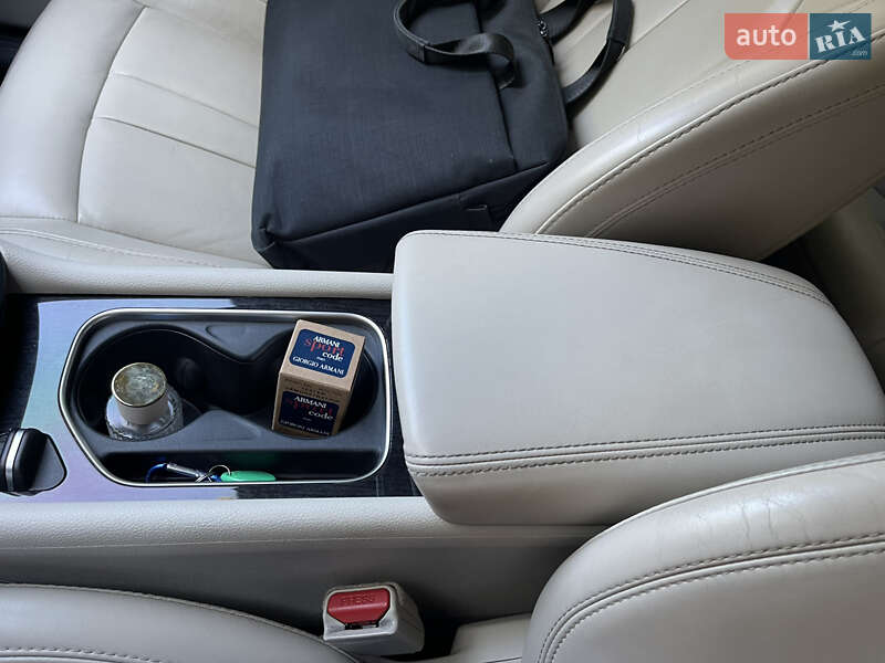 Седан Chrysler 200 2015 в Полтаве фото 23 Седан Chrysler 200 2015 в Полтаве