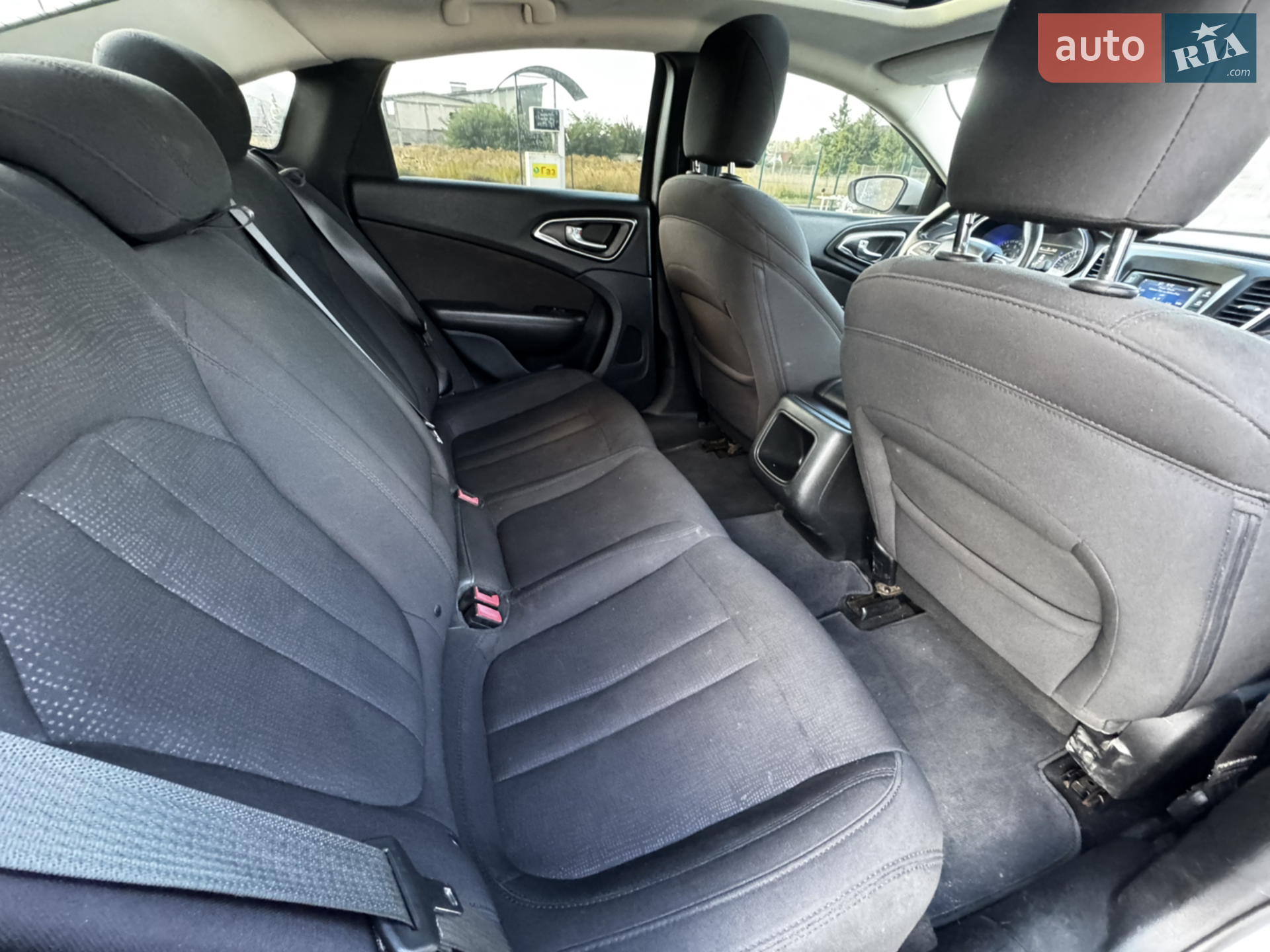2015 Chrysler 200 - мініатюра 14