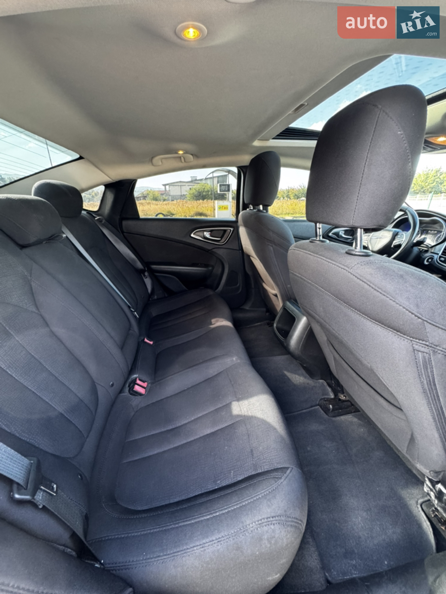 2015 Chrysler 200 - мініатюра 30