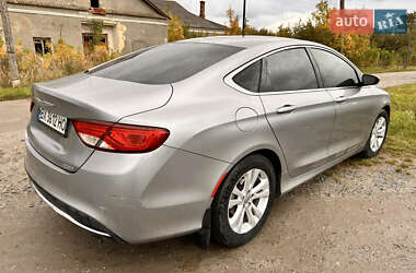 Седан Chrysler 200 2015 в 
