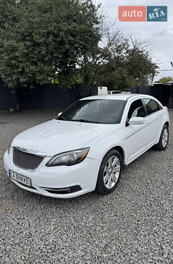 Седан Chrysler 200 2013 в Одесі