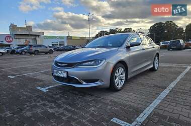 Седан Chrysler 200 2015 в 