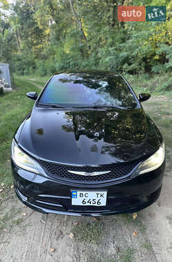 Седан Chrysler 200 2014 в 