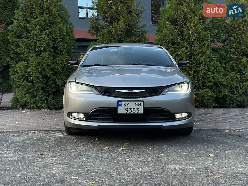 Седан Chrysler 200 2014 в Киеве фото 5 Седан Chrysler 200 2014 в Киеве