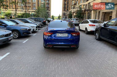 Седан Chrysler 200 2015 в  фото 8 Седан Chrysler 200 2015 в