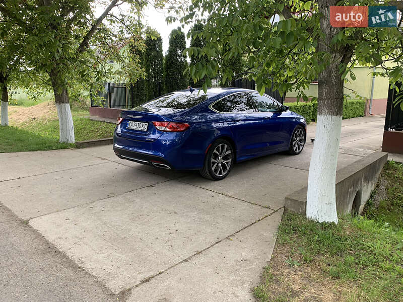 Седан Chrysler 200 2015 в Киеве фото 26 Седан Chrysler 200 2015 в Киеве