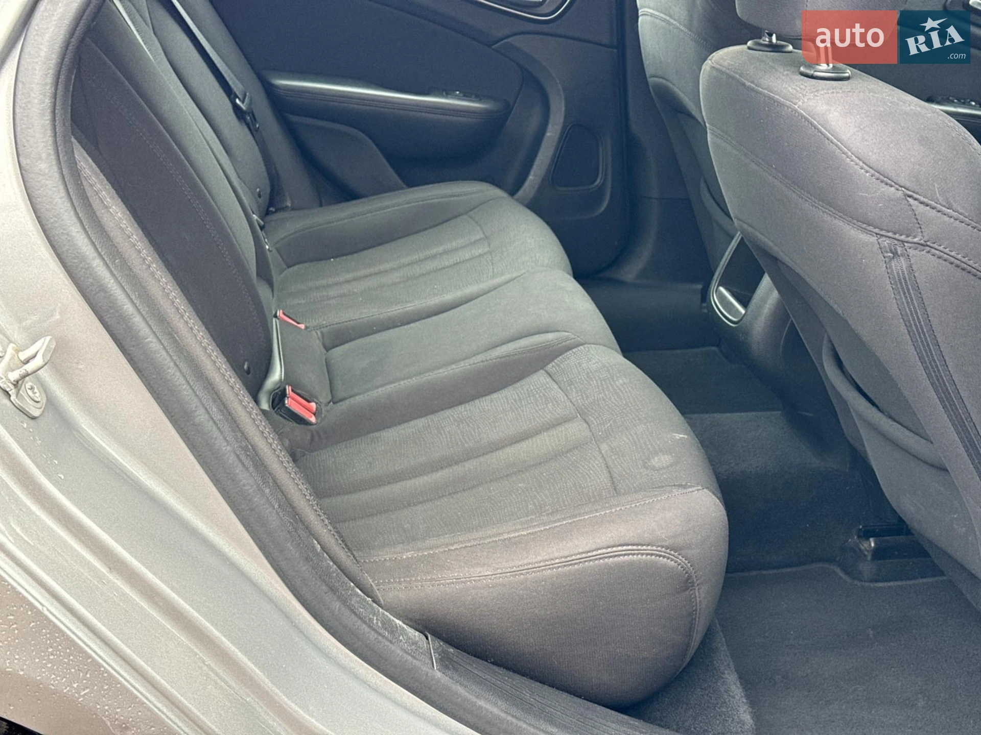 2014 Chrysler 200 - мініатюра 21
