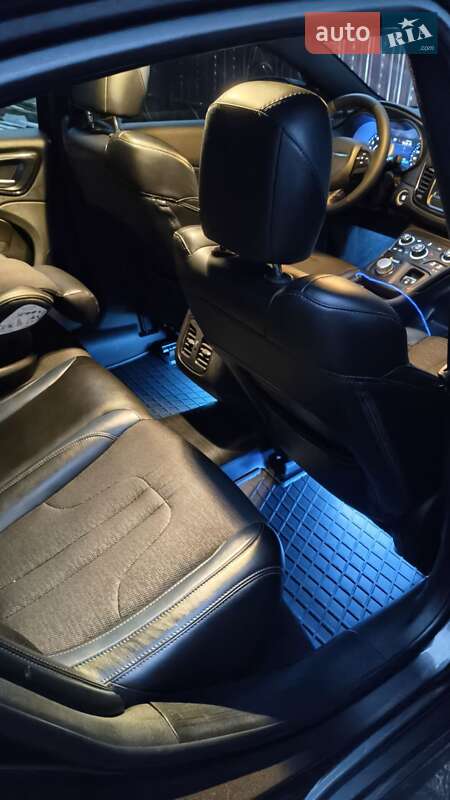 Седан Chrysler 200 2015 в Чернигове фото 17 Седан Chrysler 200 2015 в Чернигове