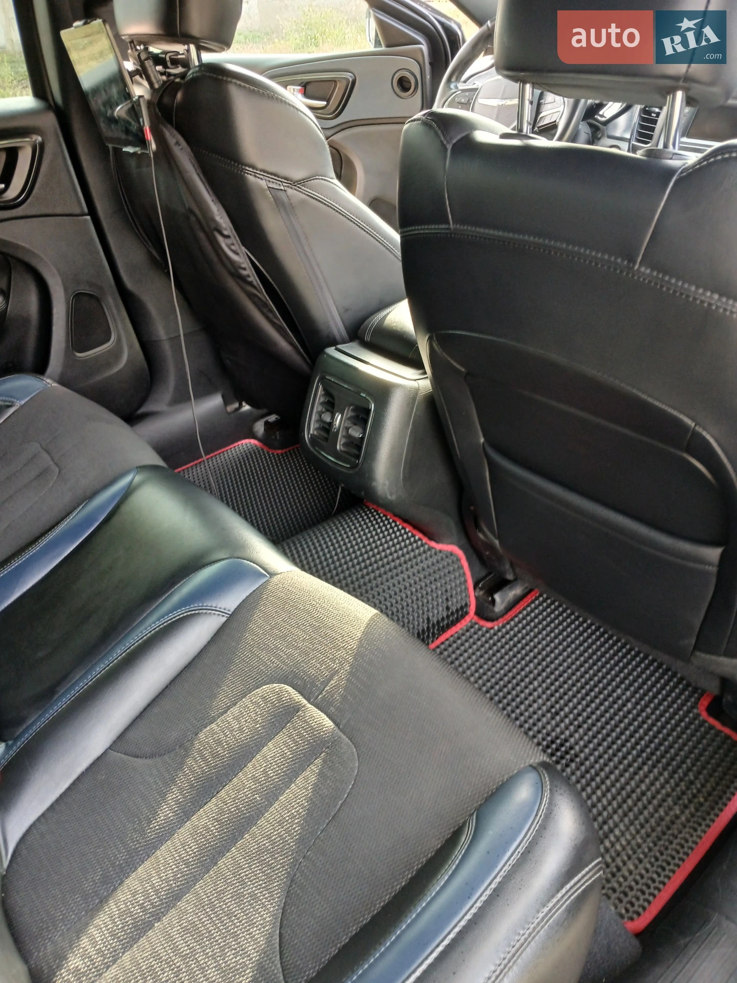 2015 Chrysler 200 - мініатюра 15