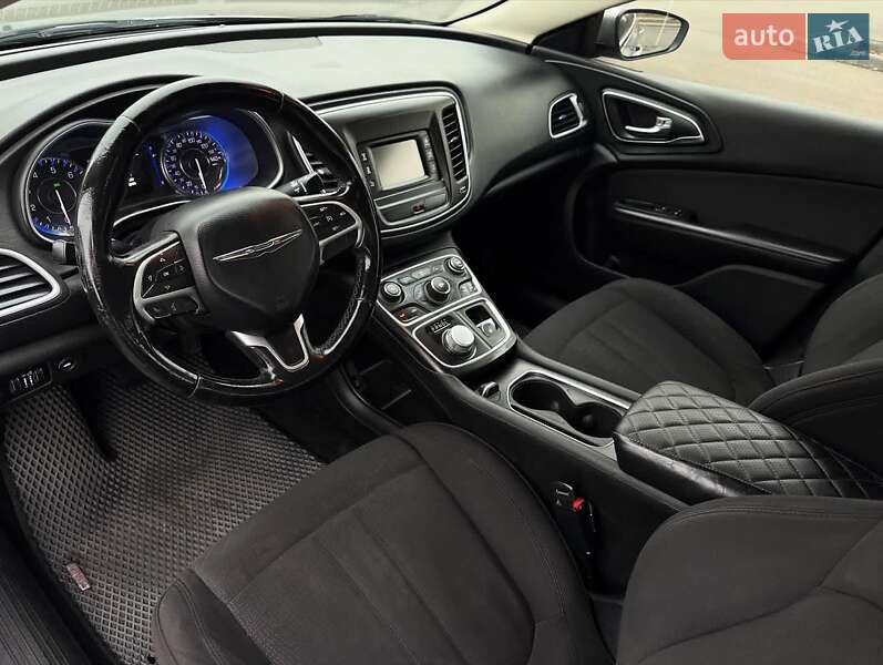 Седан Chrysler 200 2014 в Чернигове фото 6 Седан Chrysler 200 2014 в Чернигове