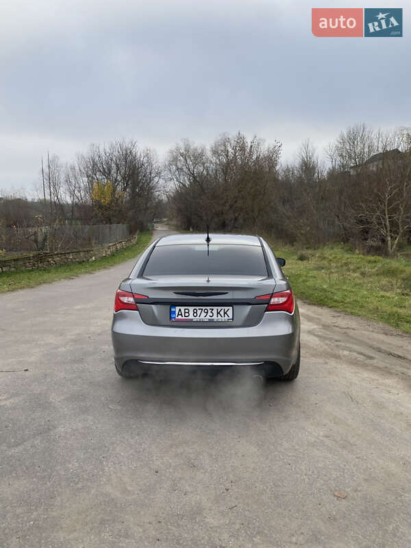 Седан Chrysler 200 2012 в Вінниці фото 9 Седан Chrysler 200 2012 в Вінниці